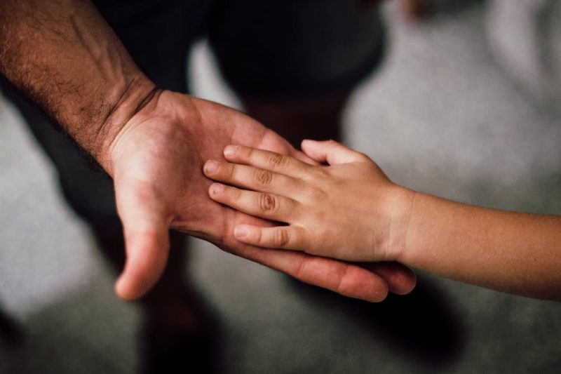 Mamas Unterstützung: Wie Mütter ihre Kinder in schwierigen Zeiten stärken