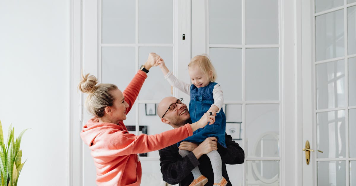entdecken sie die vielfalt des familienlebens: von gemeinsamen aktivitäten über erziehungstipps bis hin zu romantischen ausflügen – hier finden sie inspiration für eine harmonische und glückliche familie.